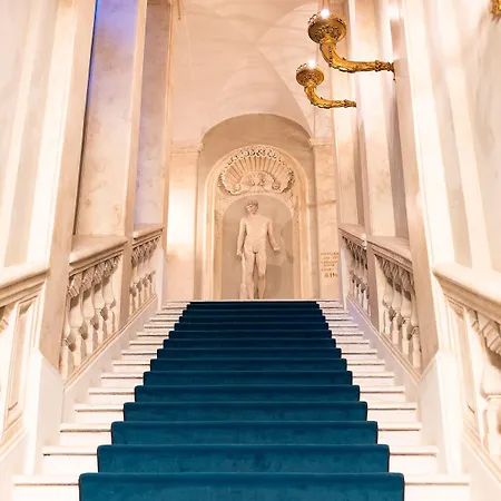 Отель Palazzo - The Leading Of The World