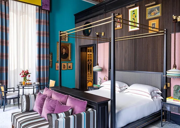 Palazzo - The Leading Of The World