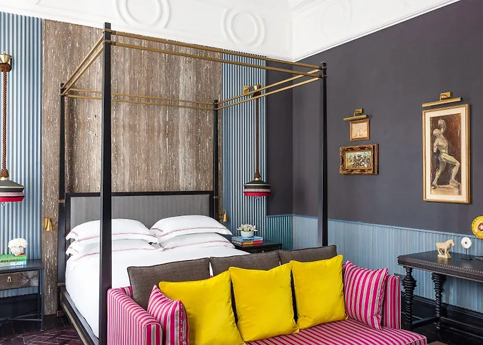 Palazzo - The Leading Of The World 罗马